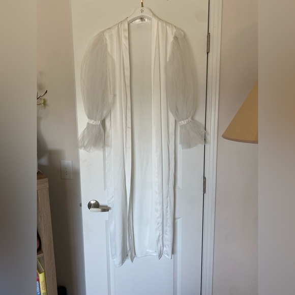 The Robe: Handmade Bridal Robe - Picture 2 of 11